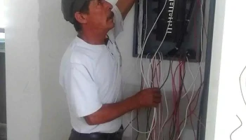servicios de plomería y electricidad Angel Medina - Primera Sección