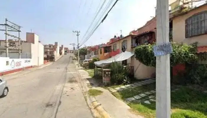 Carcamo Real Del Bosque Abierto Ahora - Fuentes del Valle