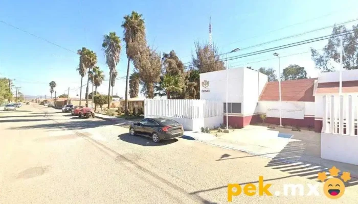 Centro de Atención Telnor San Quintín - San Quintín
