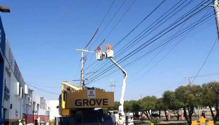 Construccion E Iluminacion Profesional Del Bajio Sa De Cv - Cumbres De Conin