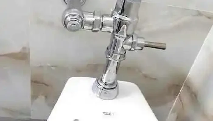 Electricista : Eduardo López - Tangancícuaro De Arista