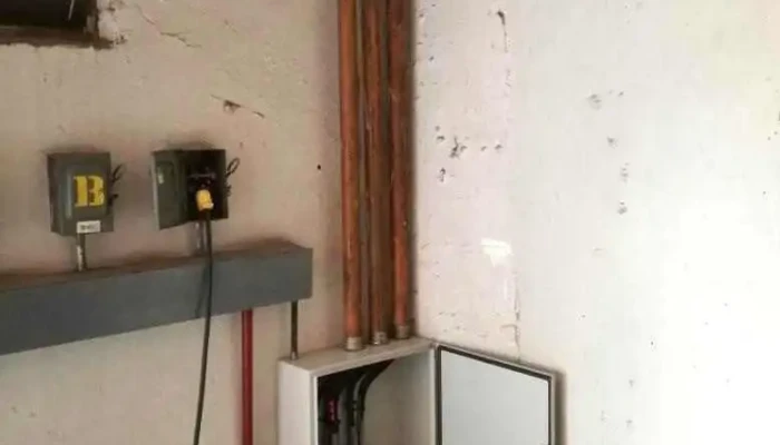 Iecic Instalaciones Electricas Comerciales E Industriales Castillo Interior - Iztapalapa, Ciudad de México