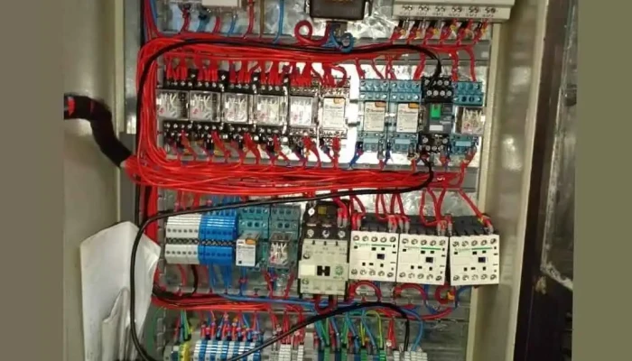 Instalaciones Eléctricas M y H - 12000 Montevideo
