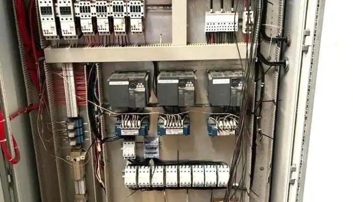 Instalaciones eléctricas y mantenimiento Estrada - San Buenaventura
