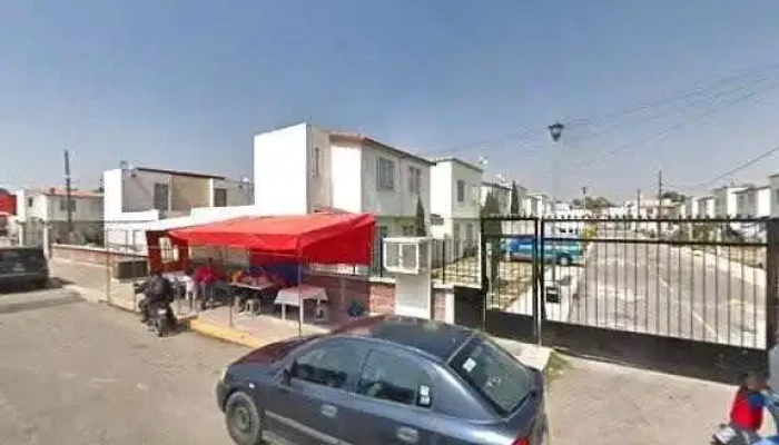 Instalaciones Profesionales Y Material Electrico -  Abierto Ahora - Paseos del Lago