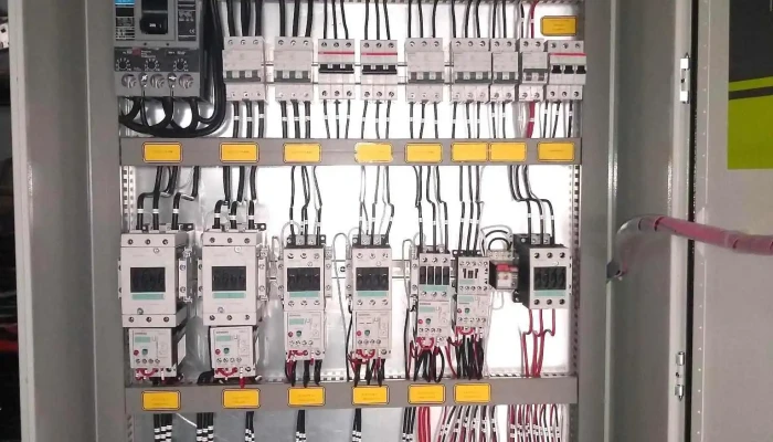 Mantenimiento Industrial Loga -  Interior - Tecámac de Felipe Villanueva
