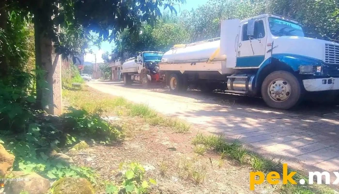 Pipas de agua Paco Carbajal - Tejupilco De Hidalgo