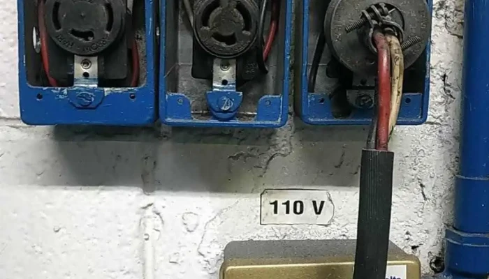 Reparacion De Refrigeradores Y Trabajos De Electricidad Ubicacion - Azcapotzalco, Ciudad de México