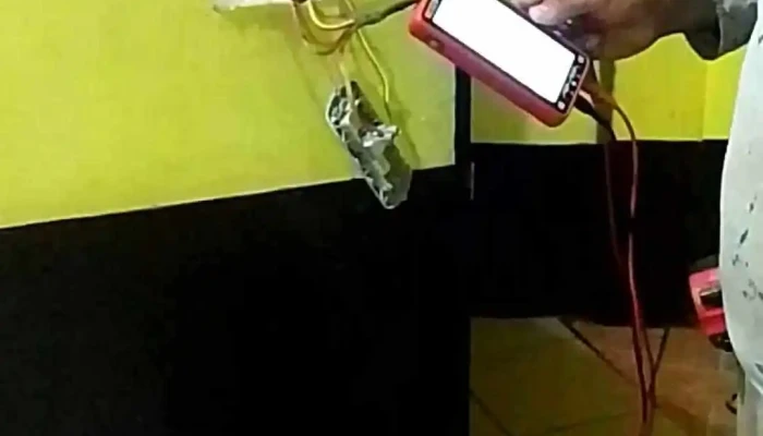 Soluciones Electricas Y De Plomeria Elias Del Propietario - Col. del Bosque
