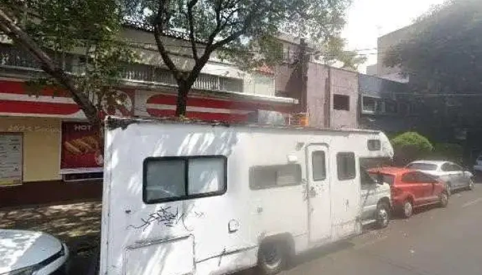 Uvie Krostec -  Dondedeg - Benito Juárez, Ciudad de México